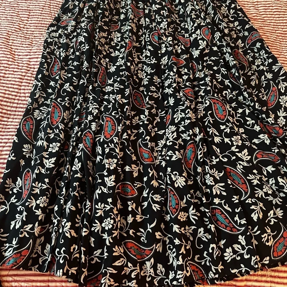 New Frontier Black and Pink Maxi Skirt and Top